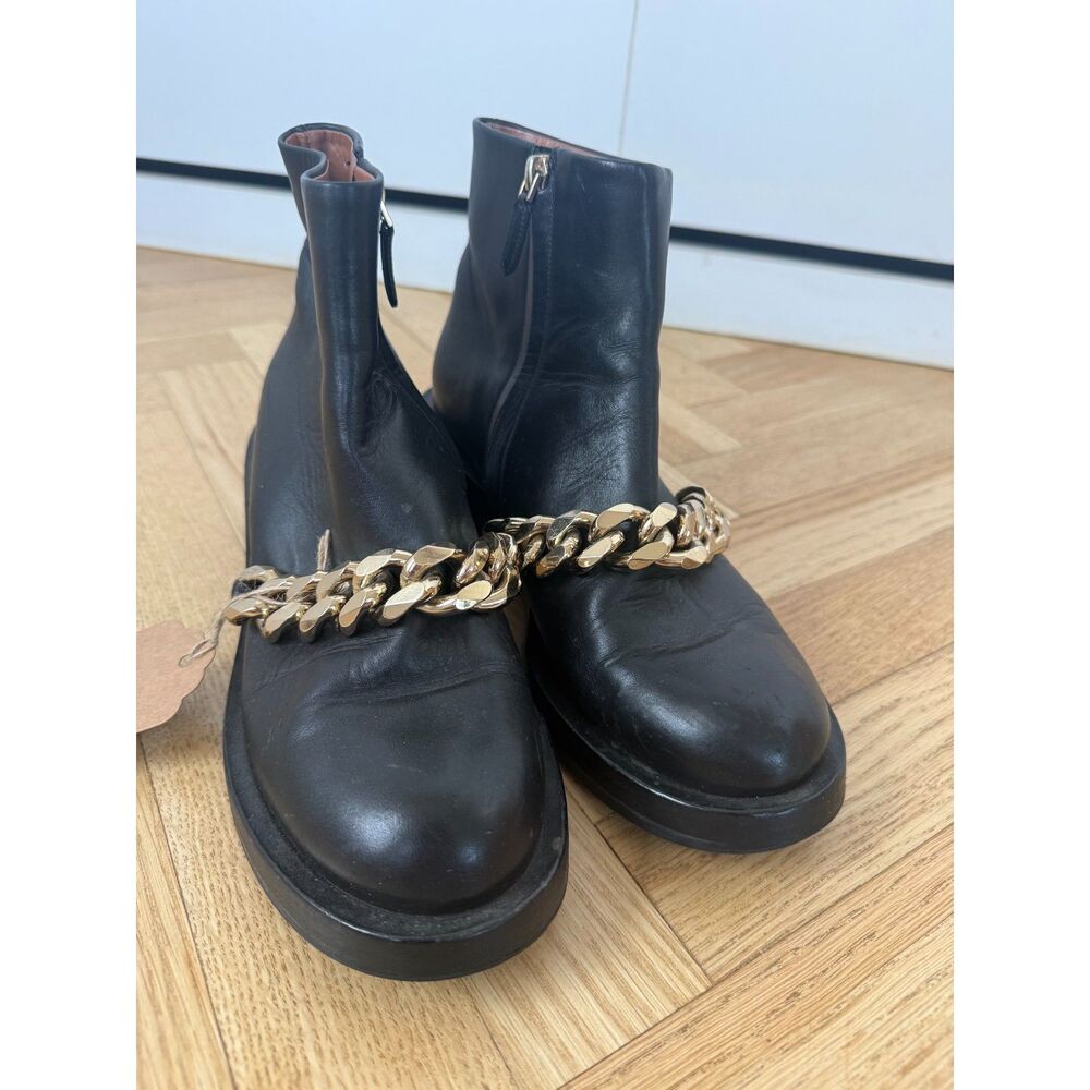GIVENCHY - Black Chain Ankle Boots - sz: 7.5